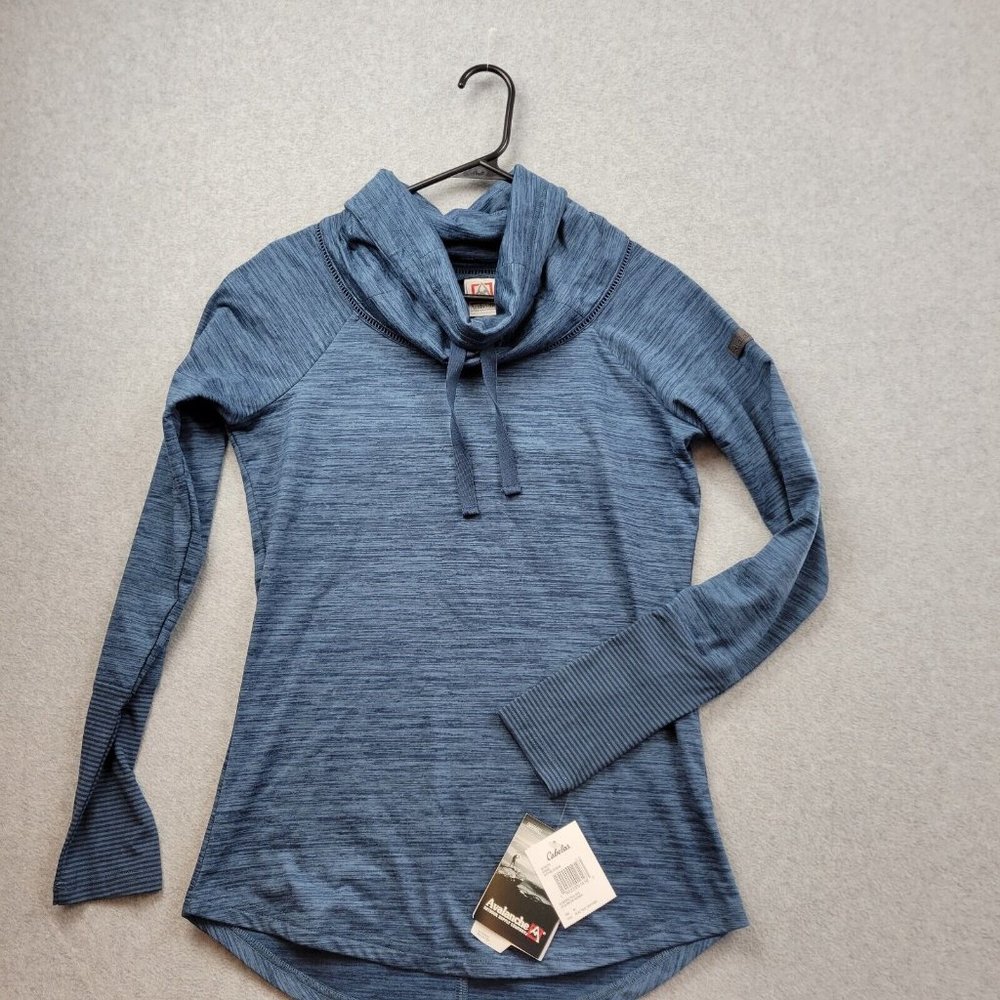 Avalanche Top Womens Medium Blue Real Teal Heather Senna Pullover Athletic Shirt